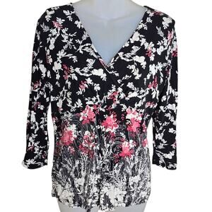 Ann Taylor Floral Top Medium Surplice Neckline 3/4 Sleeves Whimsical Cottagecore